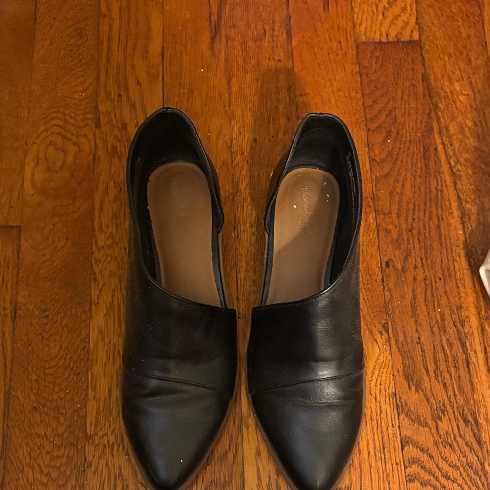 Elegant Black Women's Shoes
